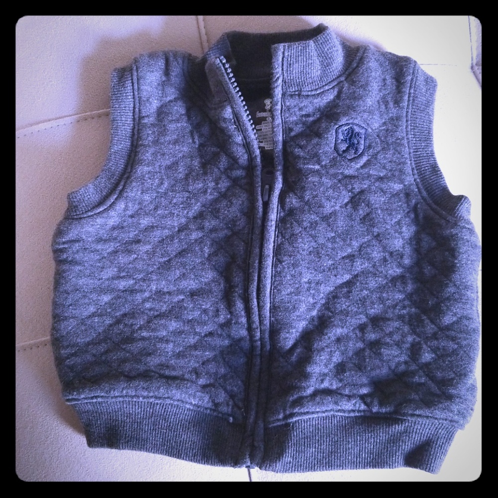 Koala Kids Gray Sleeveless Jacket/Vest